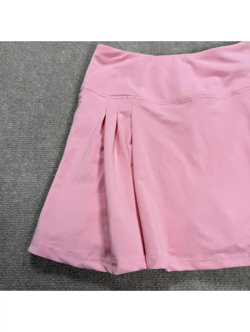 WE FIT Pleated Tennis Skort Womens XS Pink EUC Athletic Golf Skirt Zipper Pocket